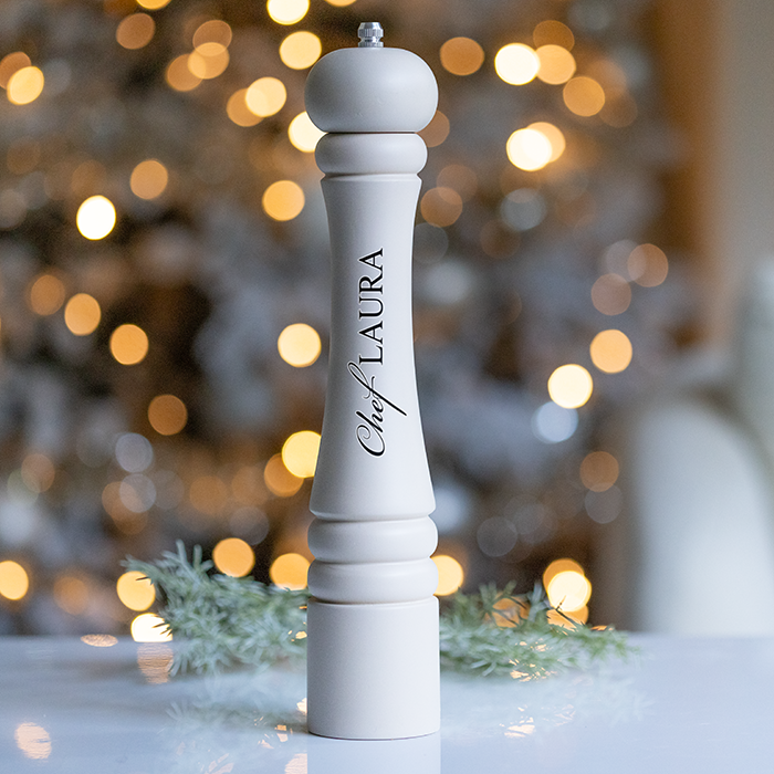 Kryddkvarn med gravyr – Jul