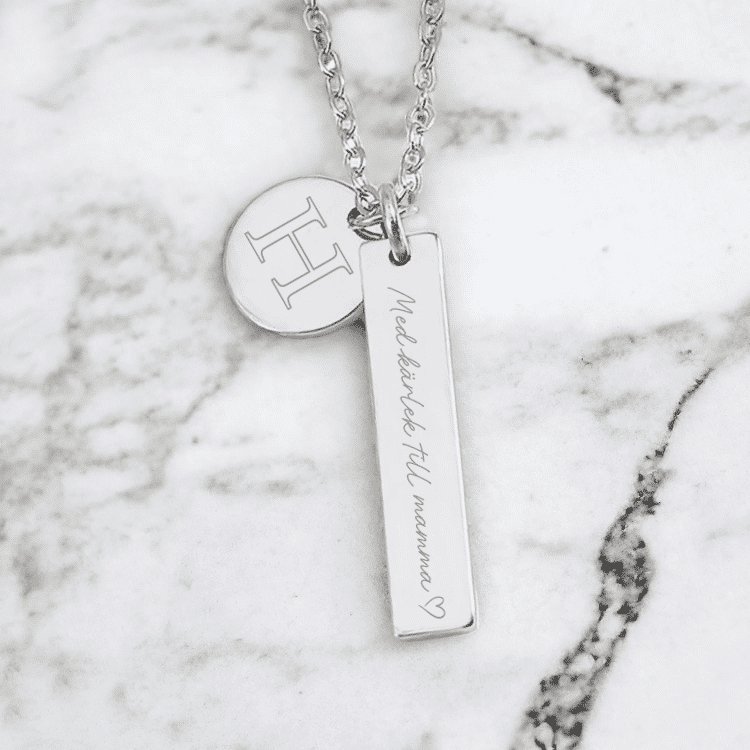 Smycke med gravyr – Mamma