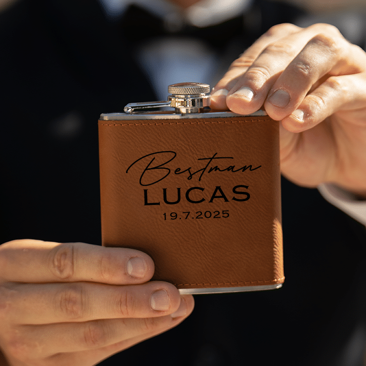 Fickplunta med gravyr – Bestman