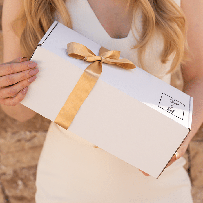 Champagneglas med gravyr 2 st, Mr och Mrs - Bild 3