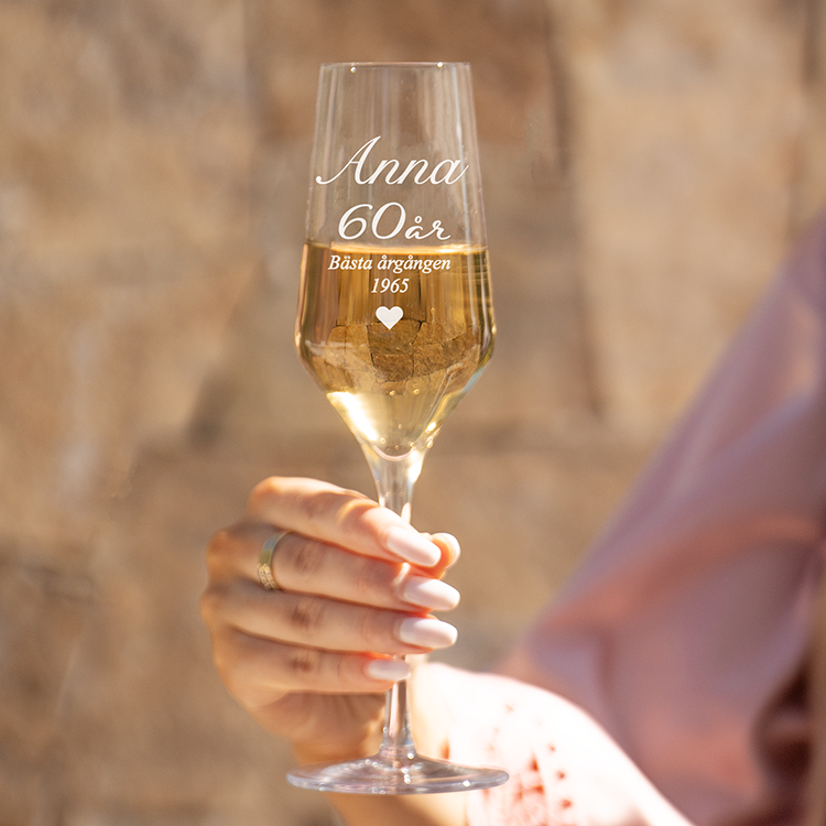 Champagneglas med gravyr, 60-årspresent
