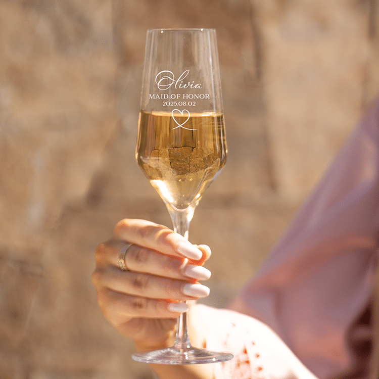 Champagneglas med gravyr – Present till brudtärna