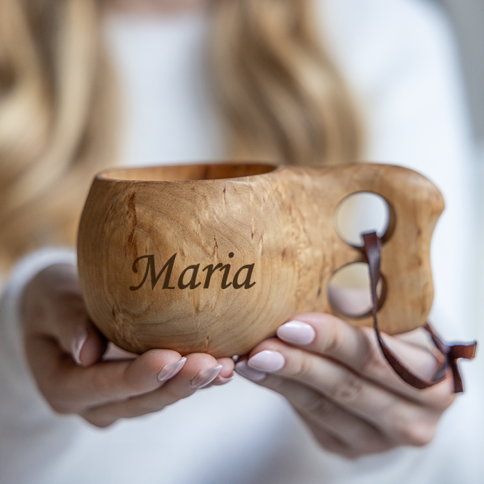 Masurbjörkskåsa med gravyr