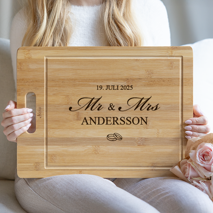 Skärbräda med gravyr, bröllop