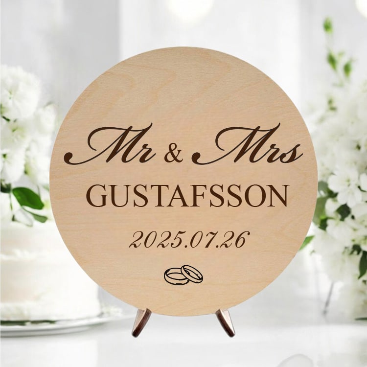 Mr & Mrs-skylt till bröllopsbordet