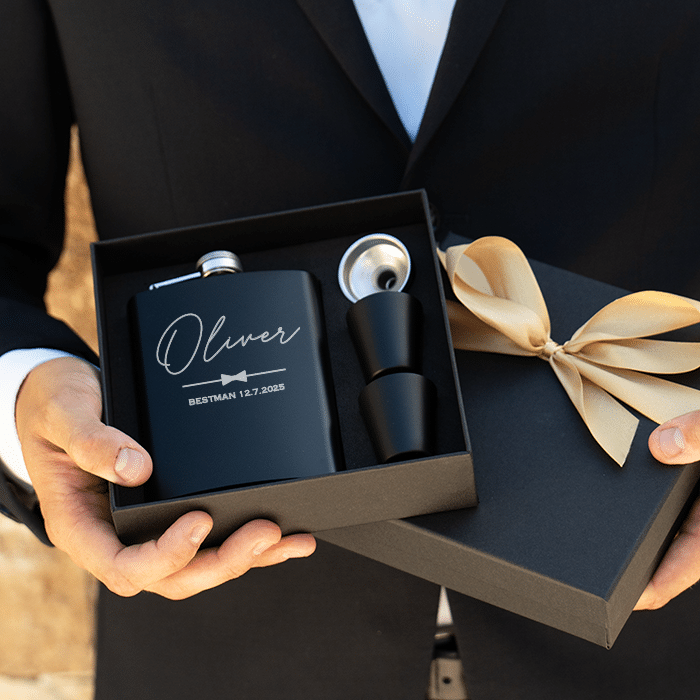 Fickplunta med gravyr – Bestman