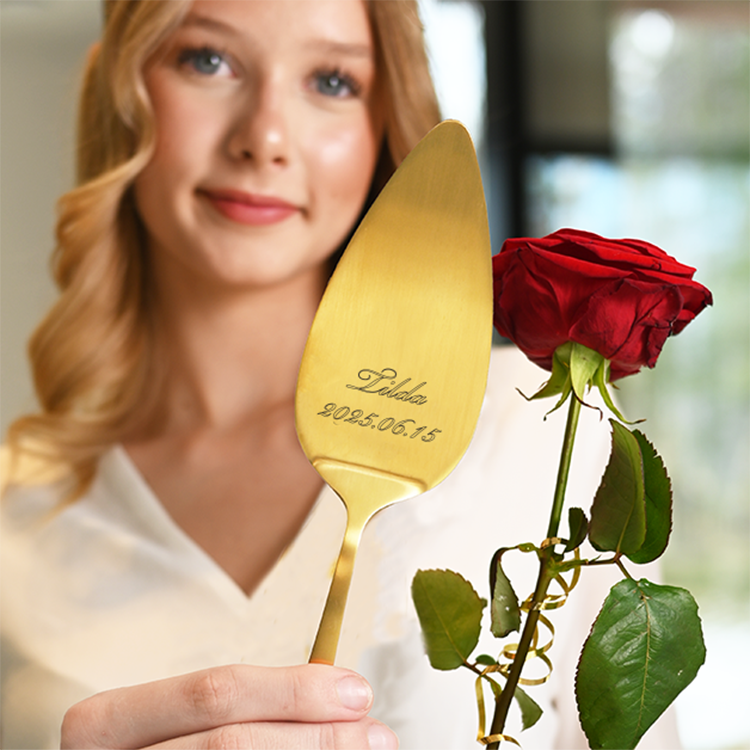 Tårtspade med gravyr – Konfirmationspresent