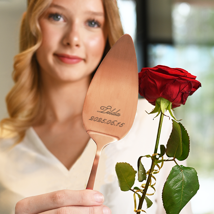 Tårtspade med gravyr – Konfirmationspresent