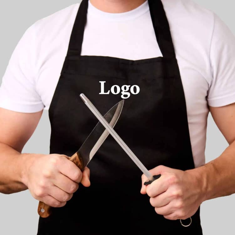 Förkläde med brodyr