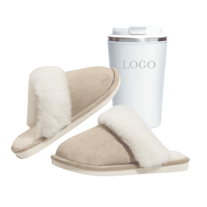 Gåvoset – termomugg och varma tofflor med foder