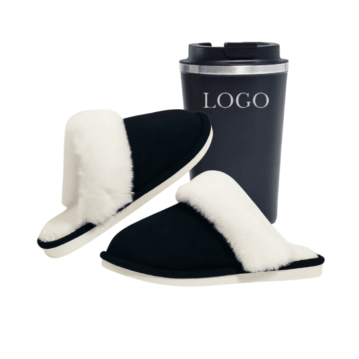 Gåvoset – termosmugg och varma tofflor