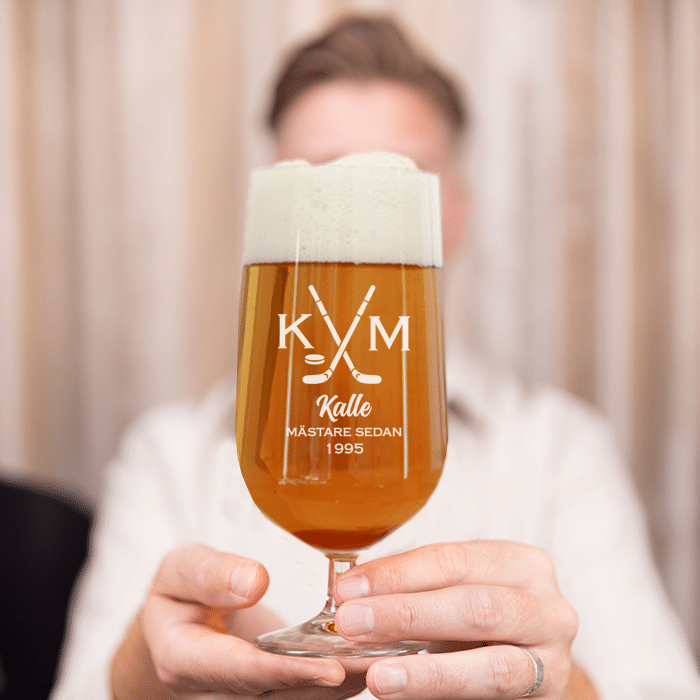 Ölglas med gravyr, ishockey