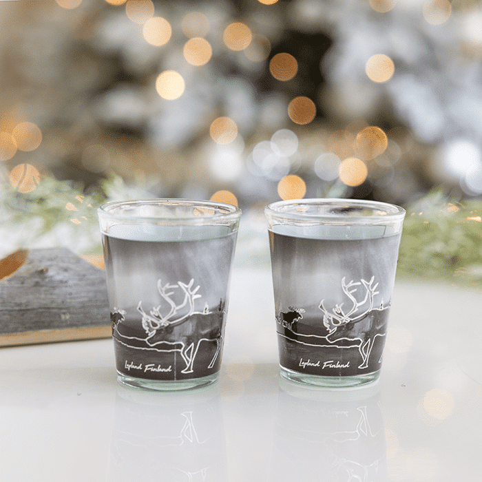 Snapsglas i torrfuruställ med gravyr - Bild 2