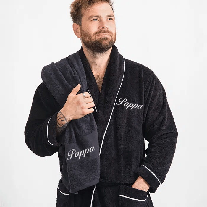 Deluxe badrock och handduk med namn