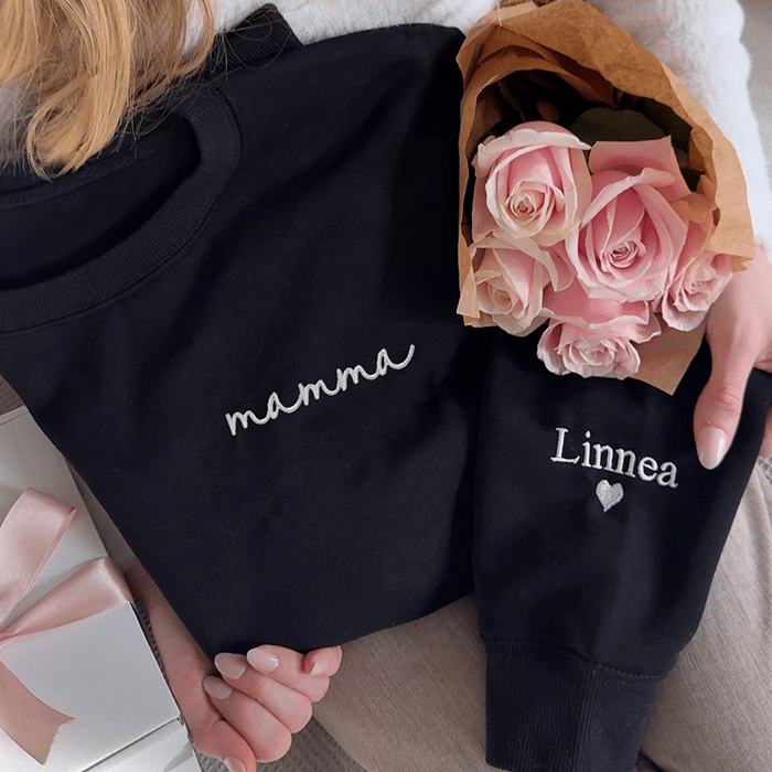 Collegetröja med brodyr, present till mors dag - Bild 3